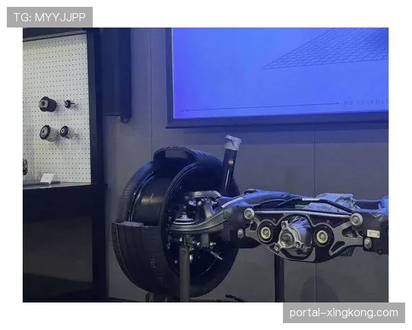 梅赛德斯赛车底盘调校渐进改善 英国站后性能提升 梅赛德斯赛车底盘调校渐进改善 英国站后性能提升